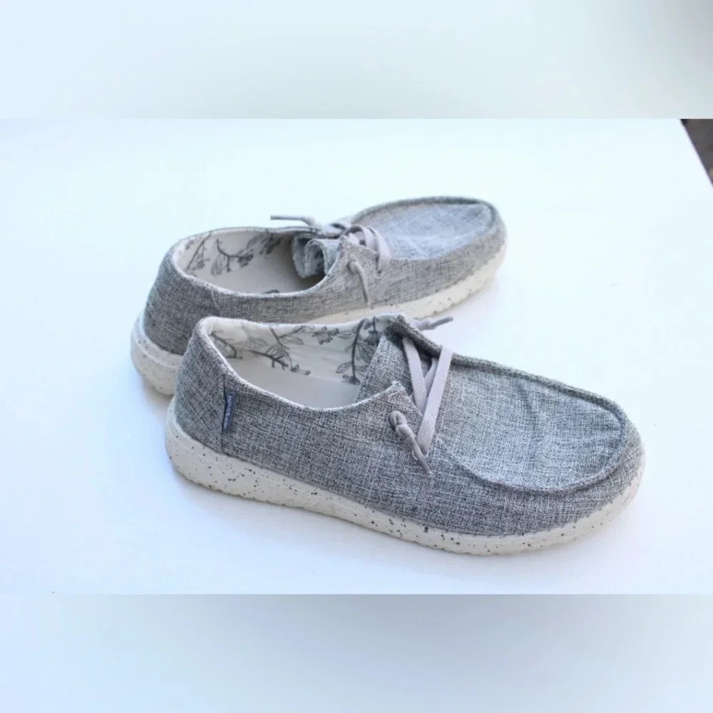 Hey Dude Wendy shoes